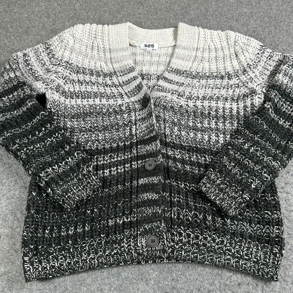525‎ Womens Grey Ombre Shaker Knit Button Front Cardigan Sweater Small